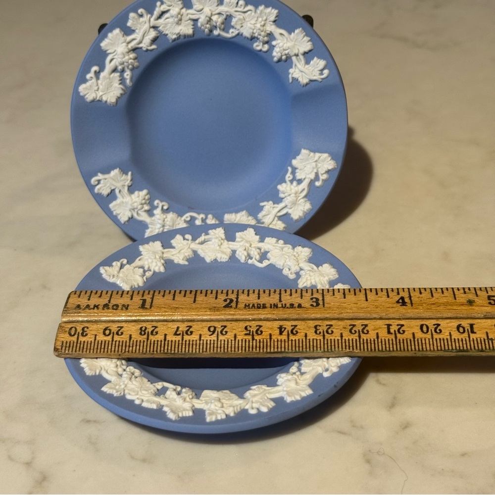Wedgwood Blue Jasperware Ashtray Trinket Dishes - Picture 3 of 5